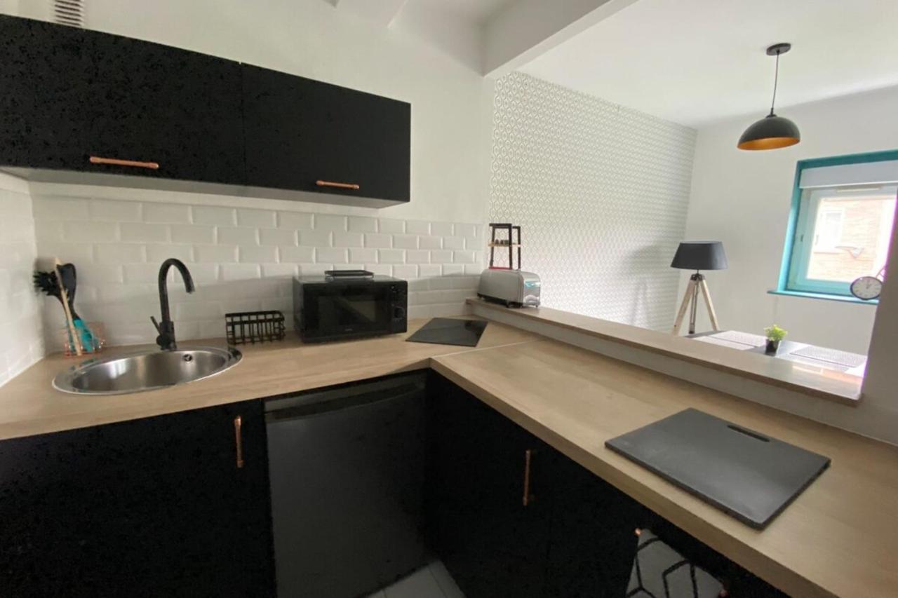Valenciennes Centre Appartement Tout Confort Luaran gambar