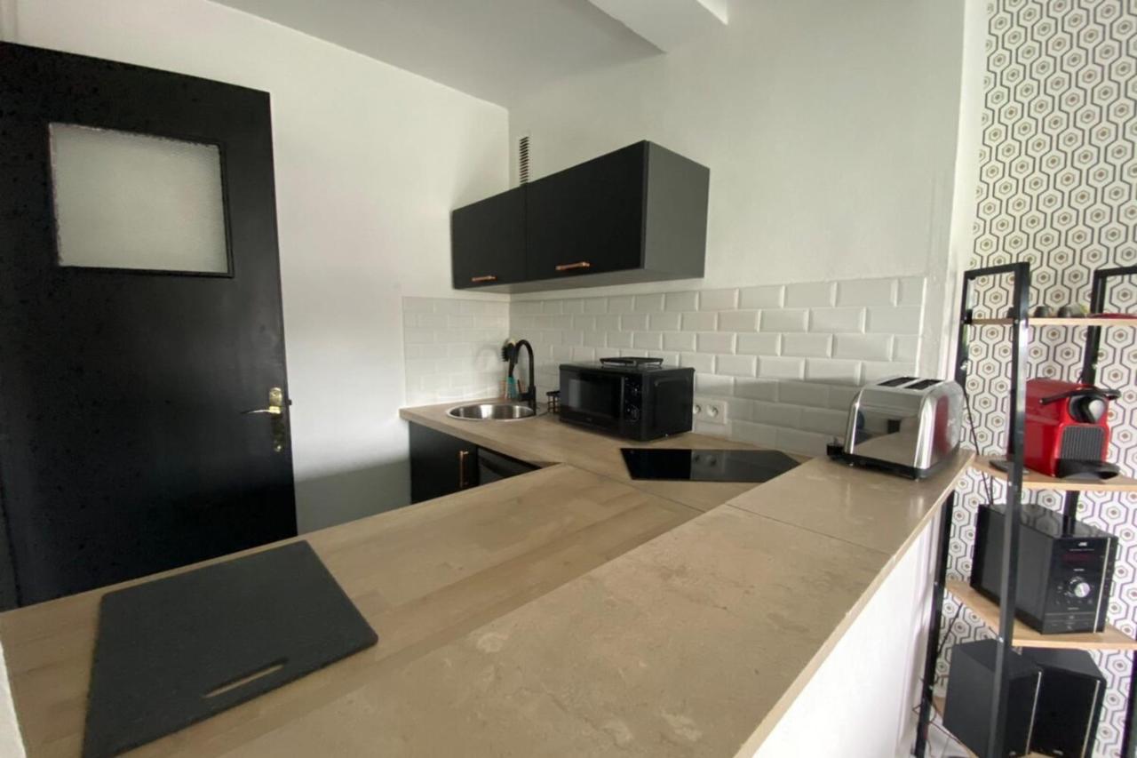 Valenciennes Centre Appartement Tout Confort Luaran gambar